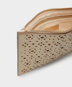 Sundropboutique.shop89a459a17d 2