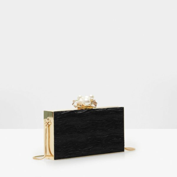 Sundropboutique.shopb8ae325370 2