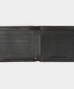 Sundropboutique.shopf2c04778a7 2